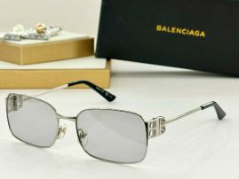 Picture of Balenciga Sunglasses _SKUfw56655981fw